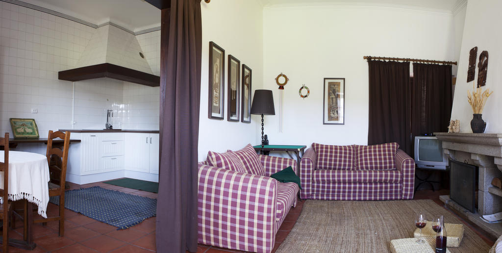Gasthaus Casa De Darei Mangualde Zimmer foto